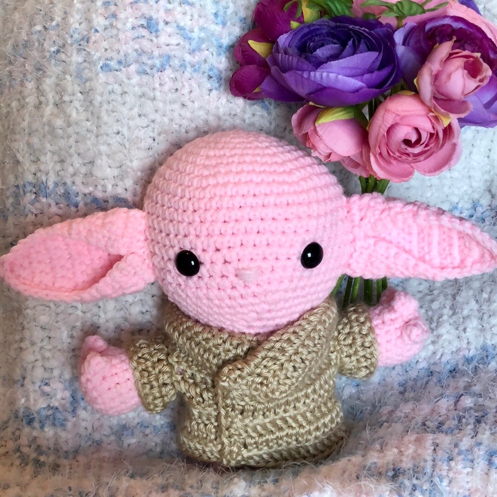SALE Crochet Pink Girl Baby Yoda - Picture 3 of 10